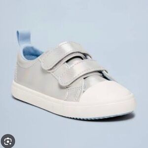 Old Navy Metallic Double Secure-Strap Sneakers